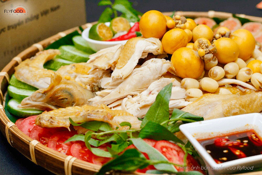 GÀ BÓ XÔI 3 MÀU ÔM TRỨNG HẠT SEN