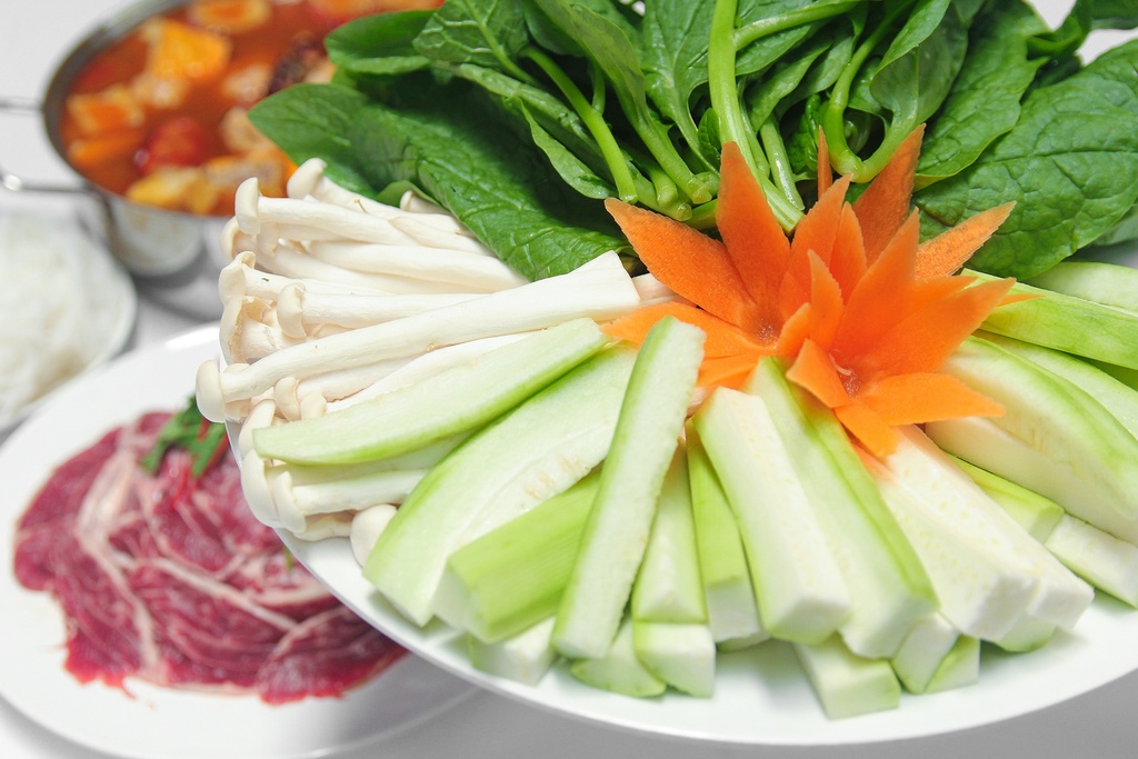 LẨU RIÊU CUA BẮP BÒ